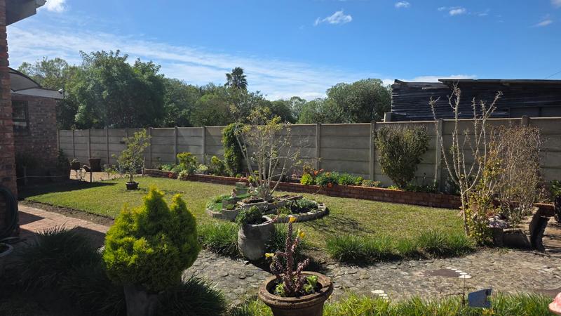 3 Bedroom Property for Sale in Albertinia Western Cape